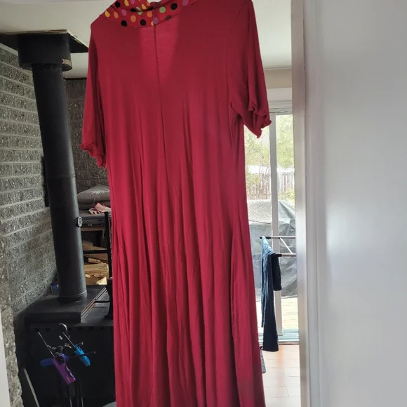 Ladies Long DRESS - Picture 1 of 5